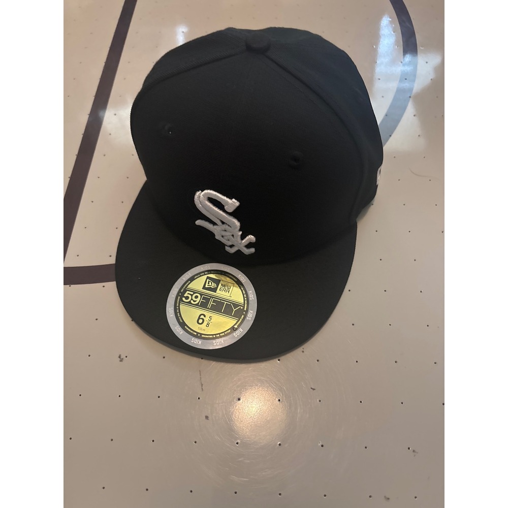 New Era 59FIFTY Chicago White Sox MLB Kids Hat Size 6 5/8 Black Flat Brim Cap